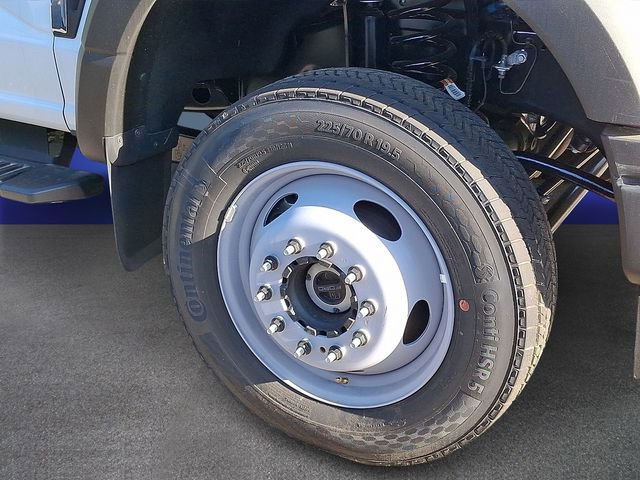 New 2024 Ford F550 4x4 Crew Cab Super Duty image 3
