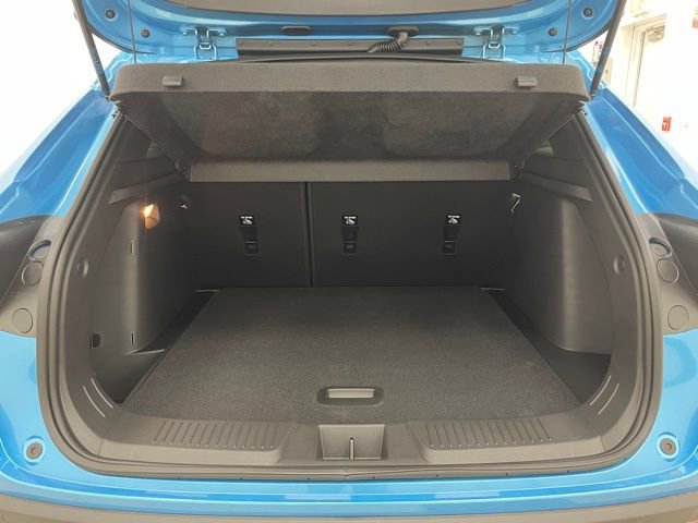 New 2026 Chevrolet Trax RS w/ Sunroof Package image 13