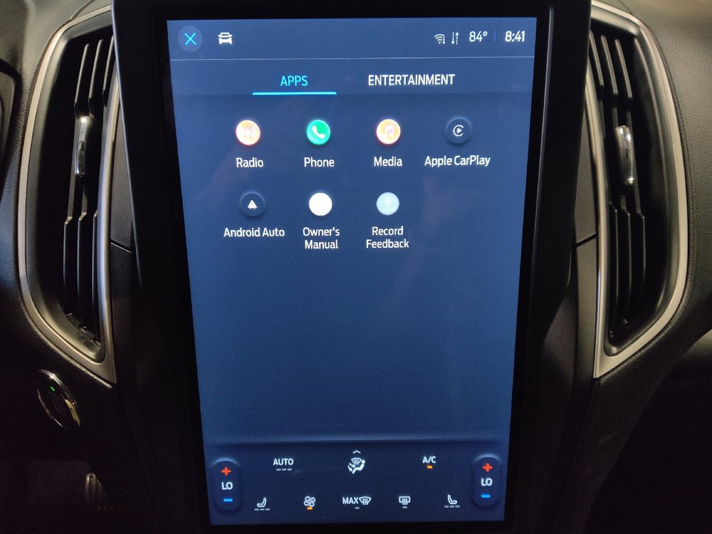 Used 2024 Ford Edge SEL image 25