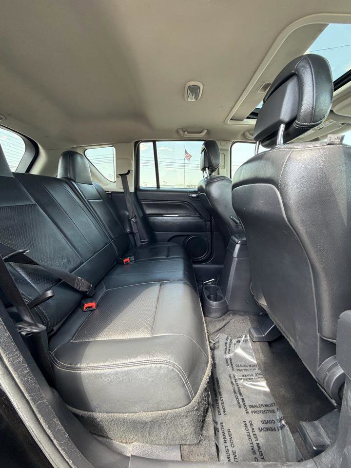 Used 2017 Jeep Compass High Altitude FWD image 37