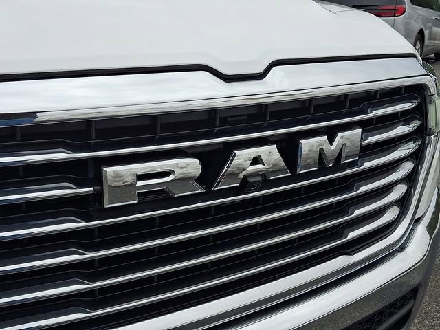Used 2025 RAM 1500 Laramie image 30