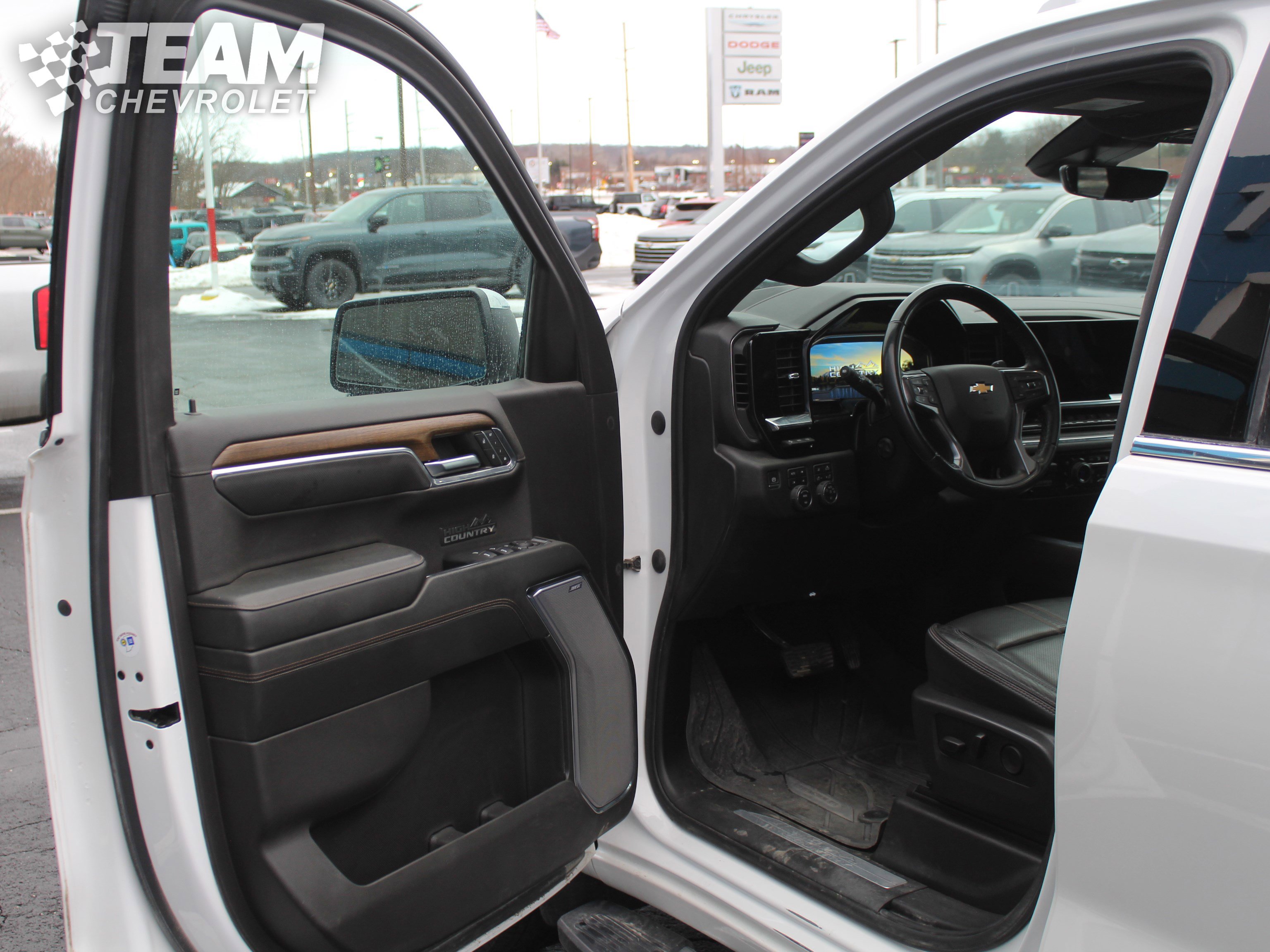 Certified 2024 Chevrolet Silverado 1500 High Country w/ High Country Premium Package image 10