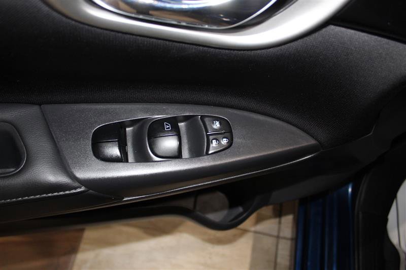 Used 2018 Nissan Sentra SV image 23