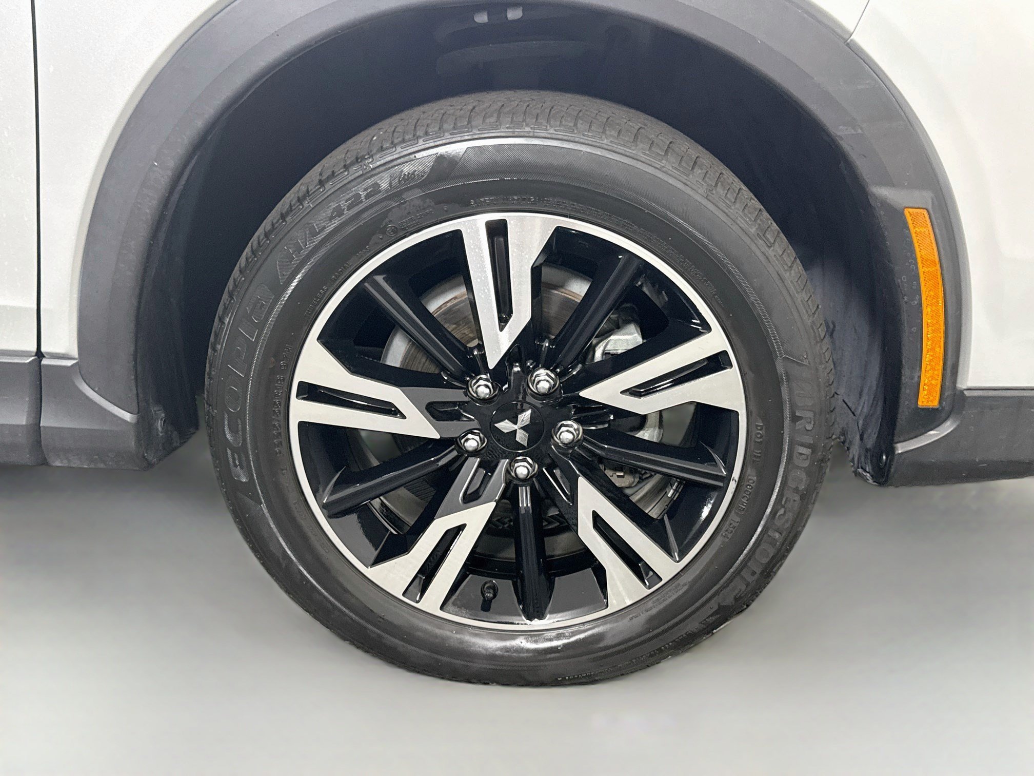 Used 2024 Mitsubishi Eclipse Cross SEL AWD/4WD image 32
