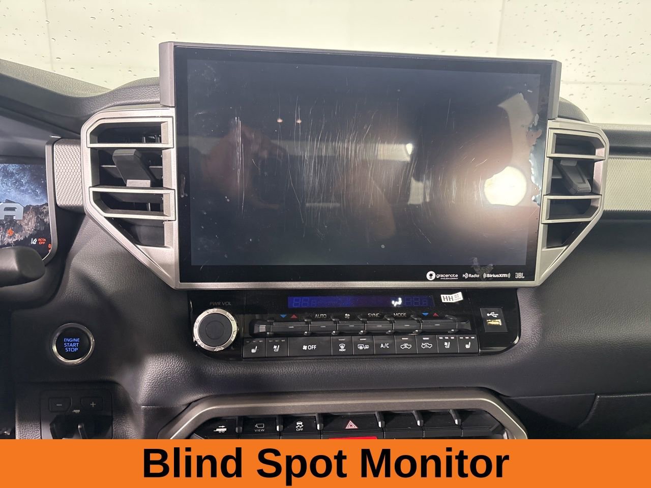 Used 2024 Toyota Tundra Limited image 19