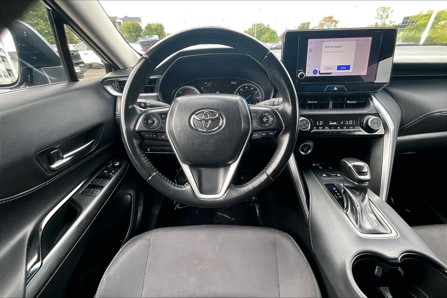 Used 2023 Toyota Venza LE AWD/4WD image 5