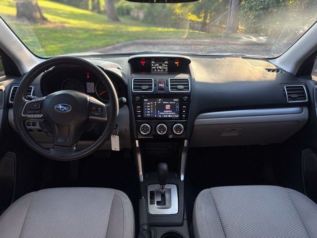 Used 2016 Subaru Forester 2.5i Premium w/ Popular Package #2 AWD/4WD image 19
