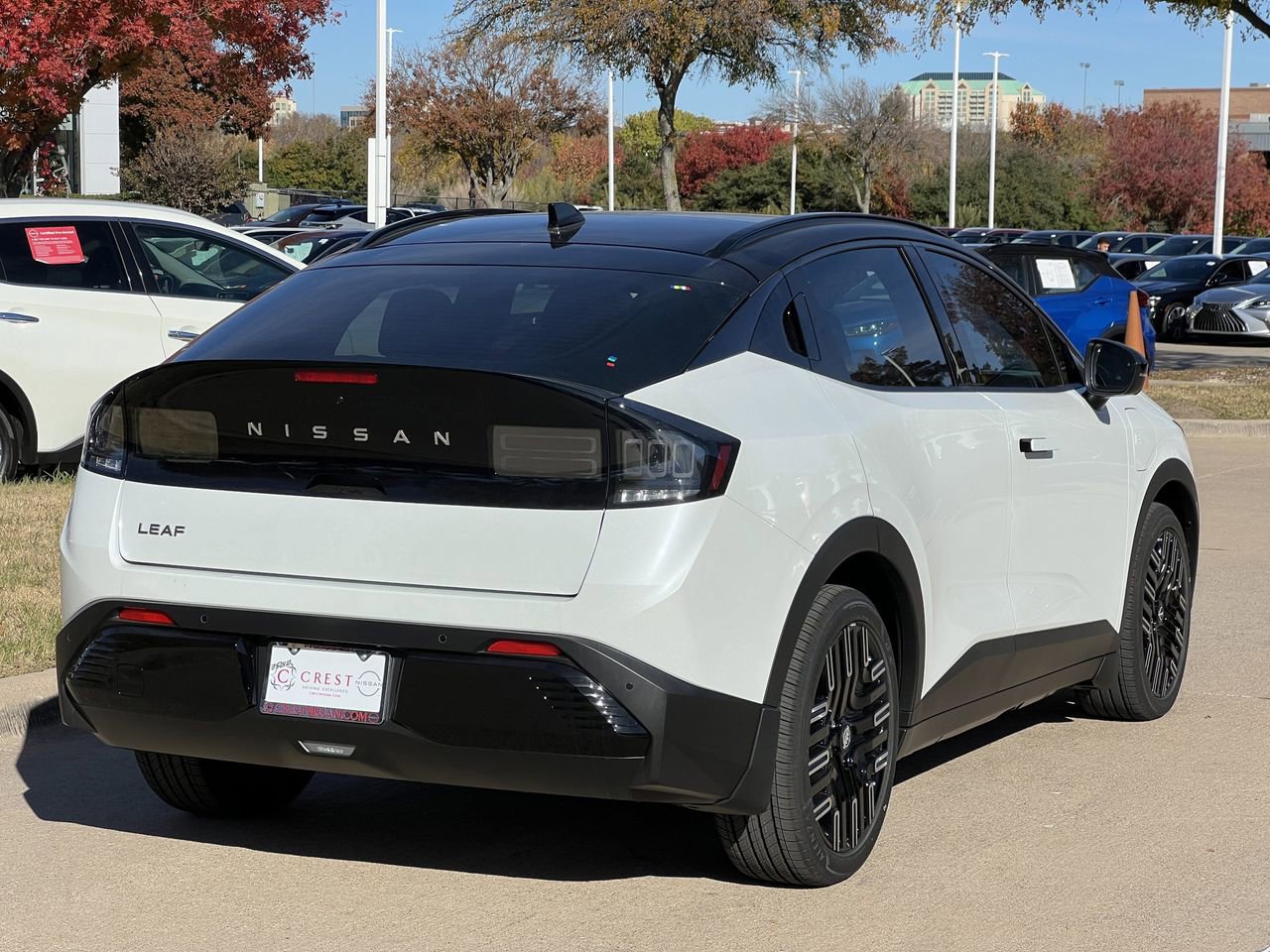 New 2026 Nissan Leaf Platinum+ w/ Cargo Package (Platinum+) image 4