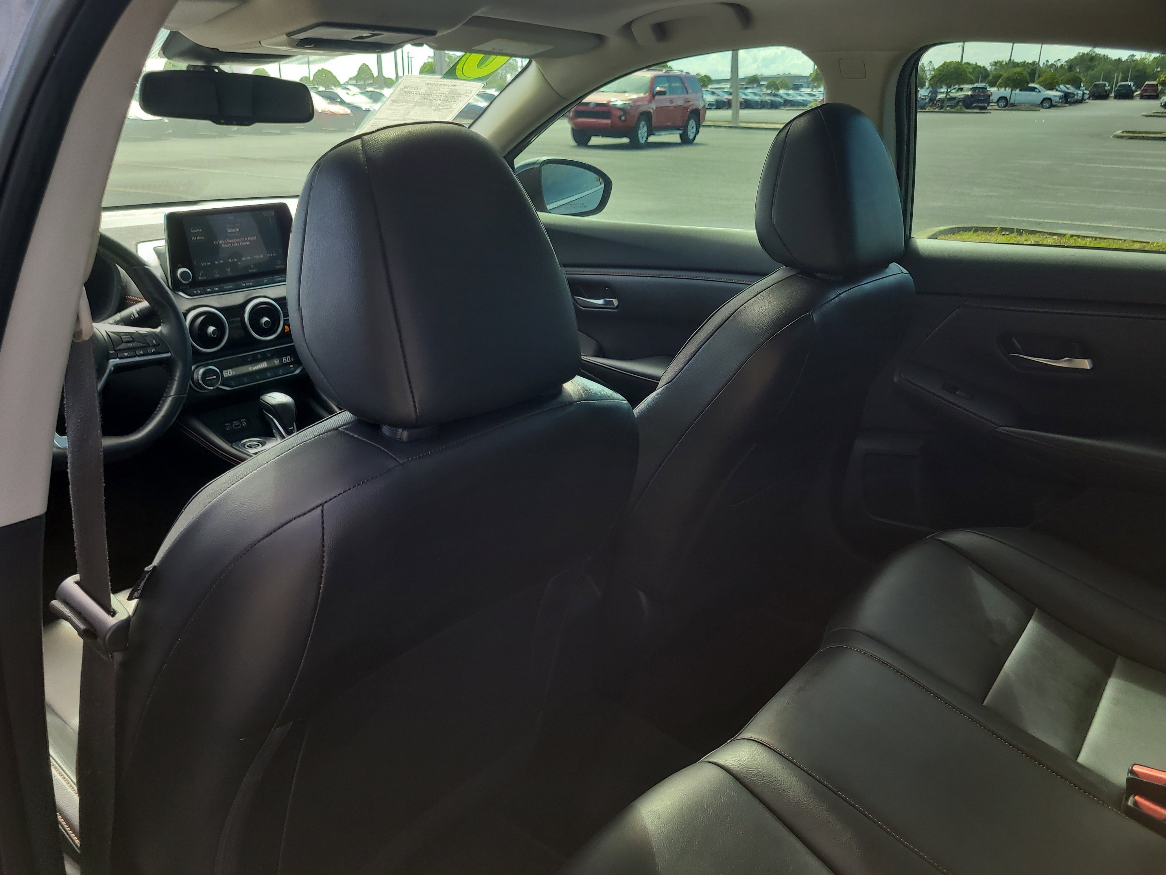 Used 2020 Nissan Sentra SR w/ Premium Package FWD image 12