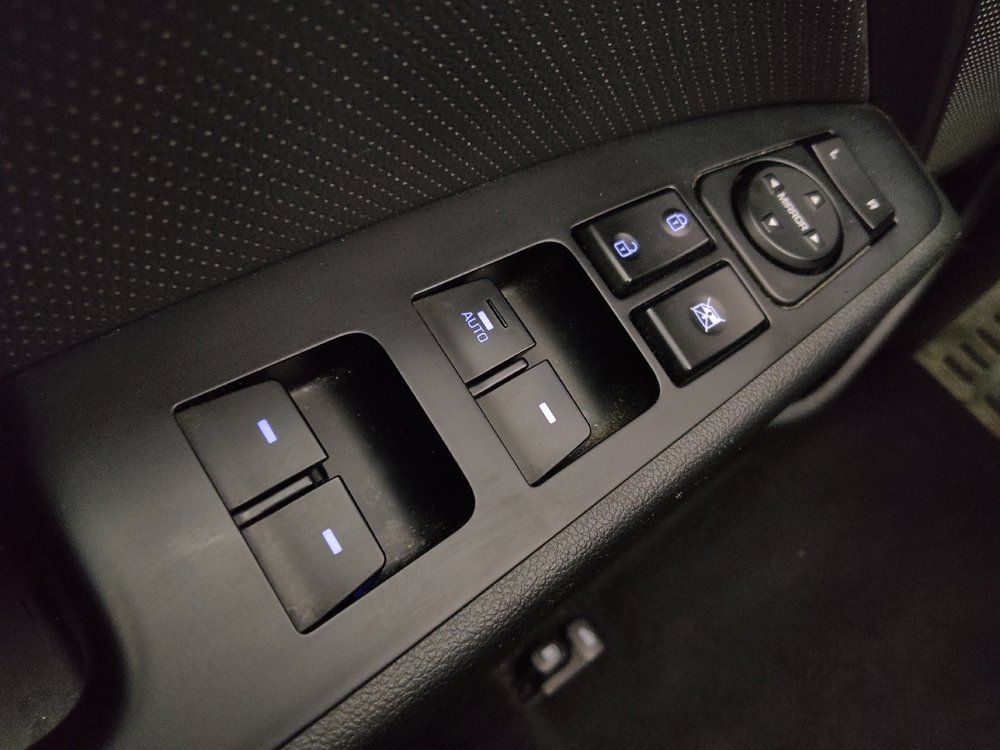 Used 2019 Hyundai Elantra Sport w/ Cargo Package image 27