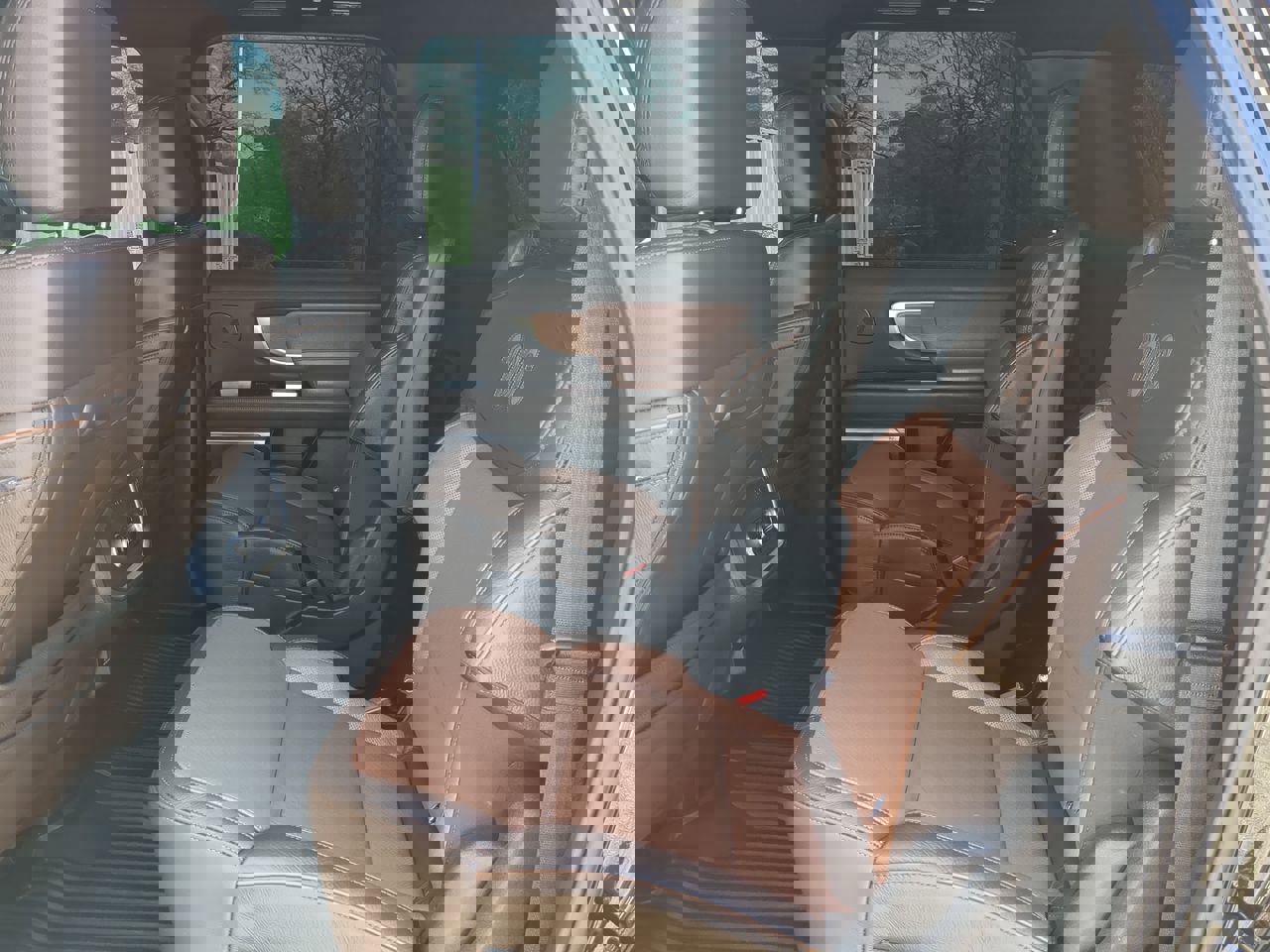 Certified 2025 Ford Expedition Max King Ranch image 12