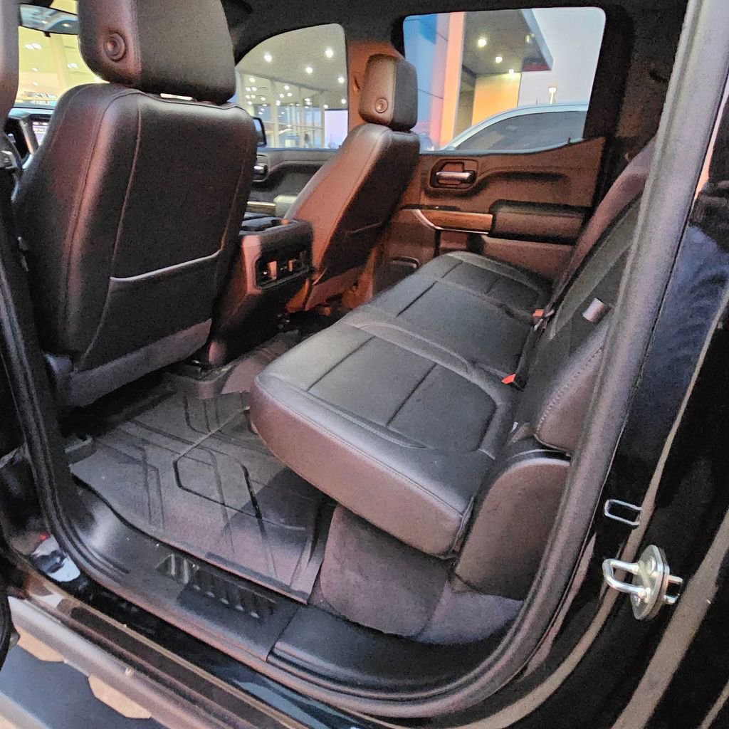 Used 2020 Chevrolet Silverado 1500 RST w/ Texas Edition image 12