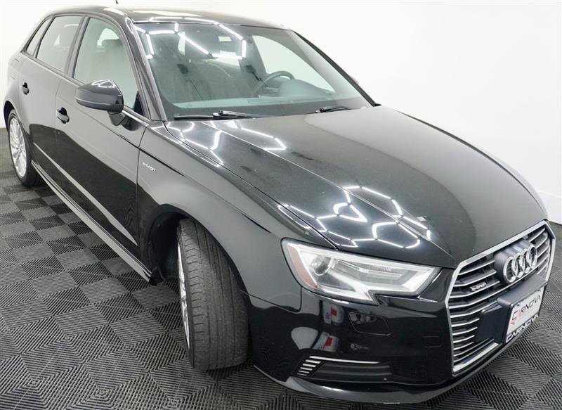 Used 2017 Audi A3 e-tron Premium FWD image 10