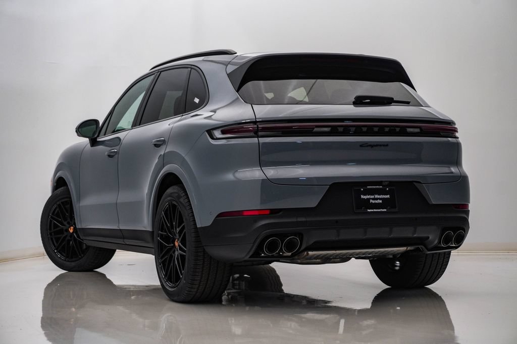 New 2026 Porsche Cayenne AWD/4WD image 3