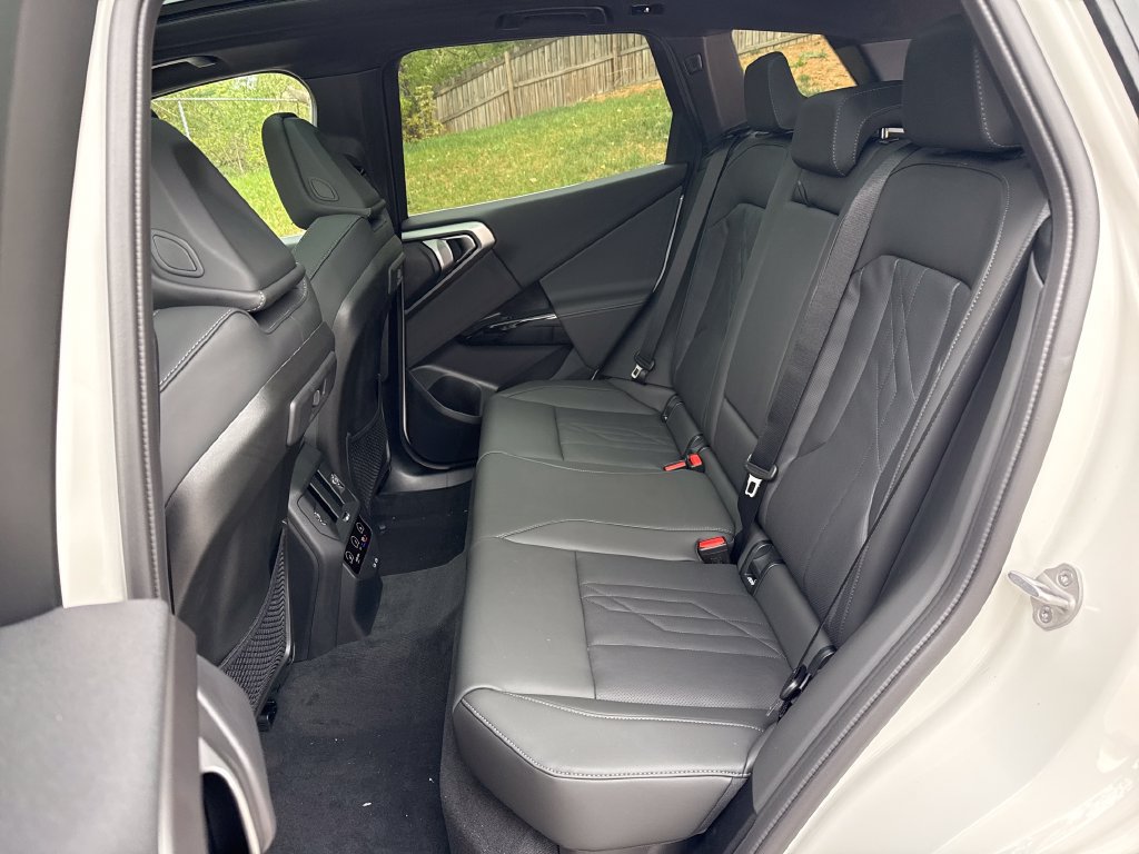 New 2026 BMW X3 xDrive30i w/ Premium Package AWD/4WD image 24