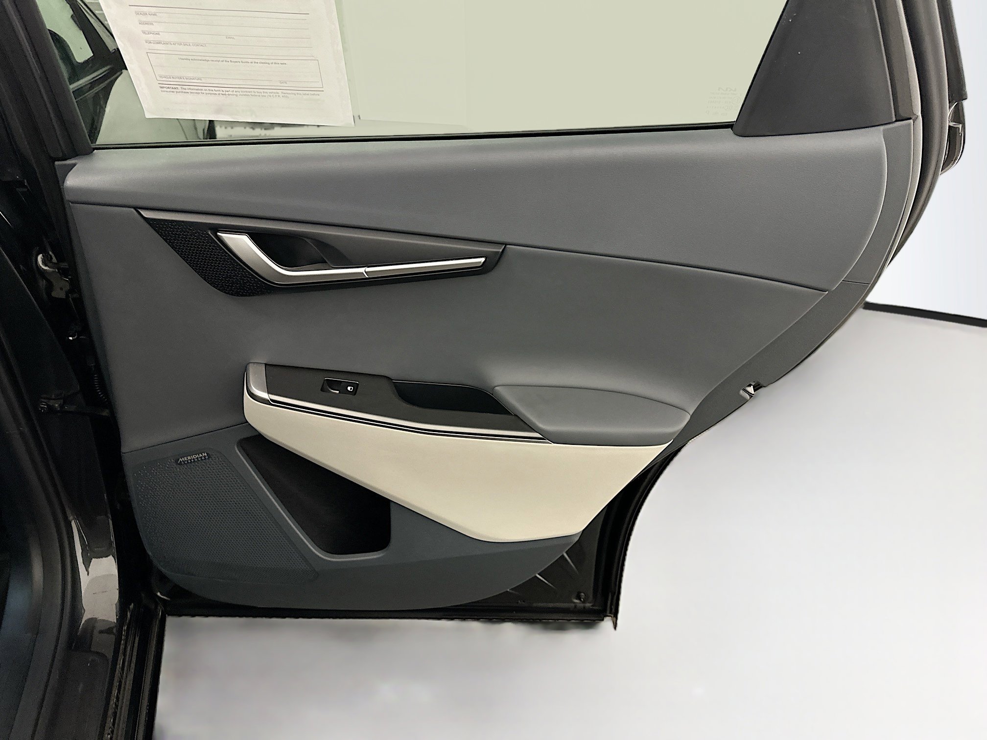 Used 2024 Kia EV6 Wind w/ Wind Technology Package AWD/4WD image 32