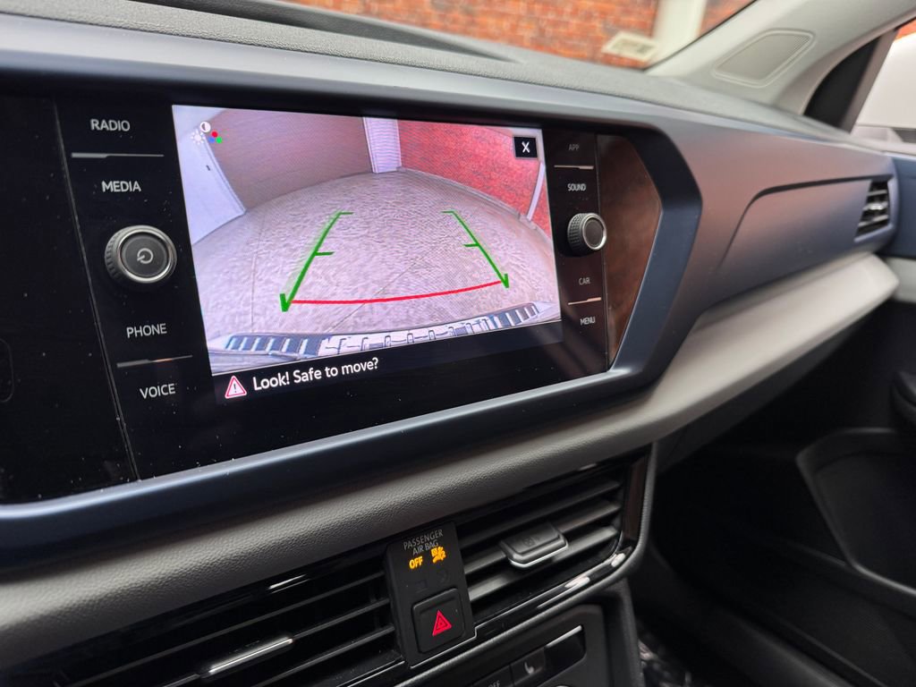Used 2022 Volkswagen Taos SE image 20