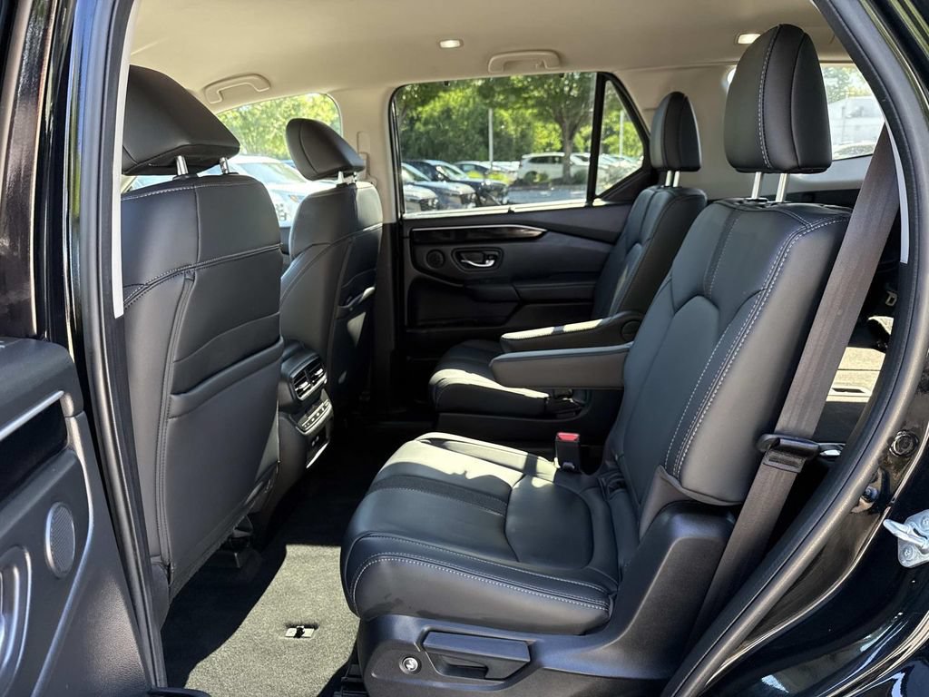 Certified 2023 Honda Pilot EX-L image 19
