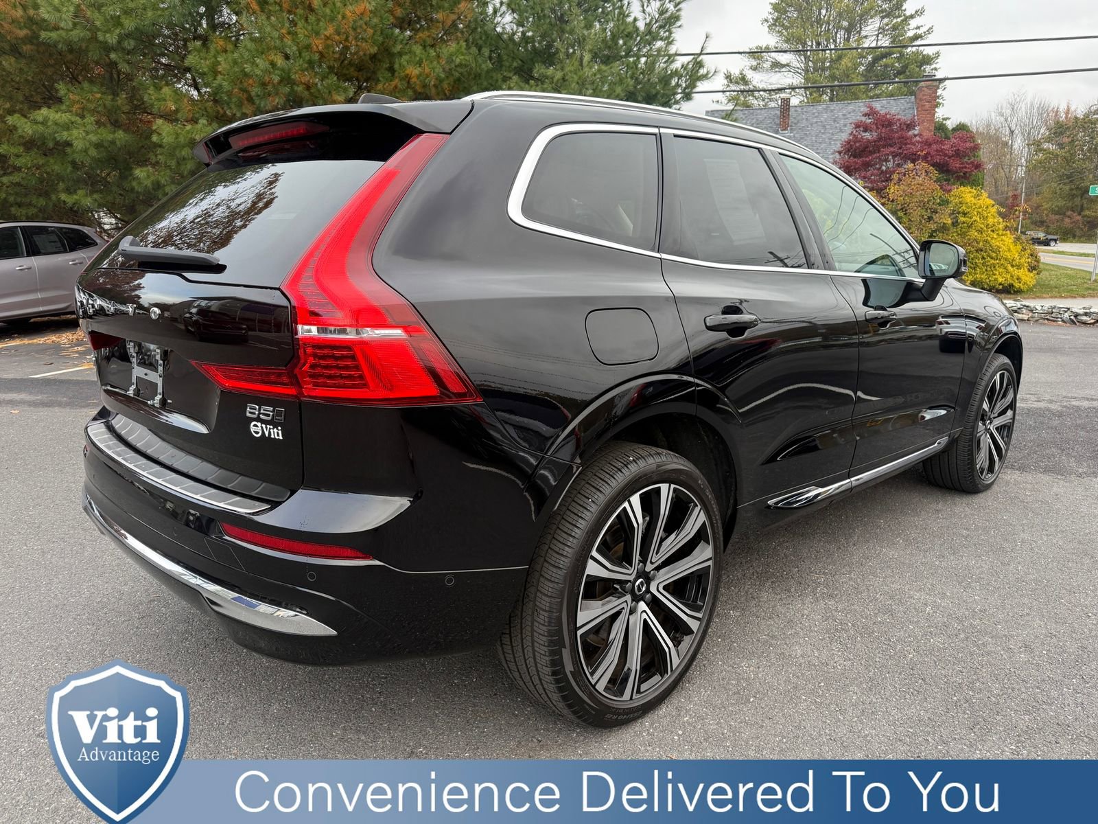Certified 2023 Volvo XC60 B5 Ultimate image 8