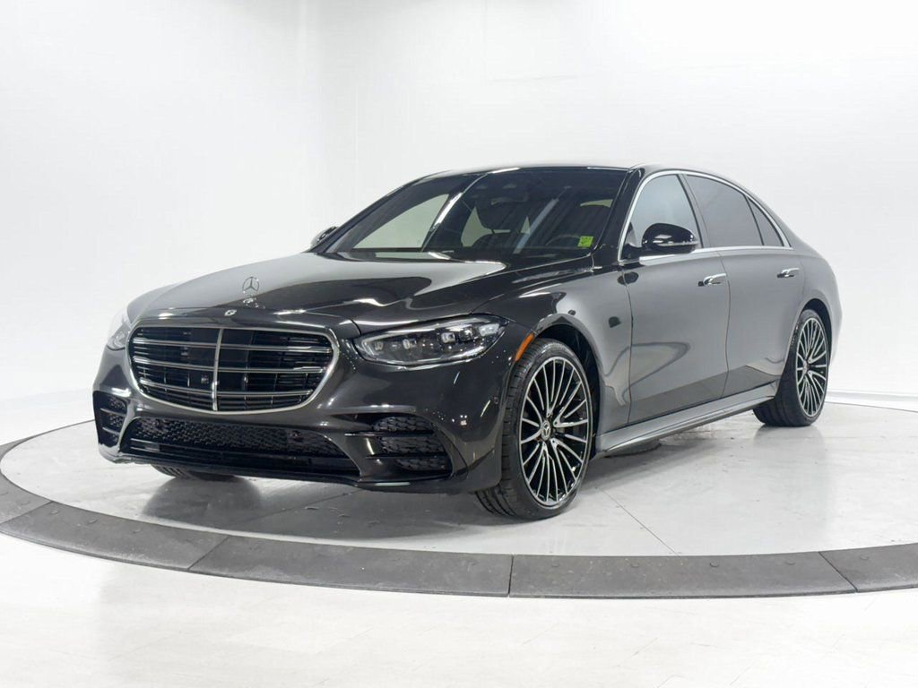 Used 2022 Mercedes-Benz S 580 4MATIC Sedan w/ AMG Line Package video 3