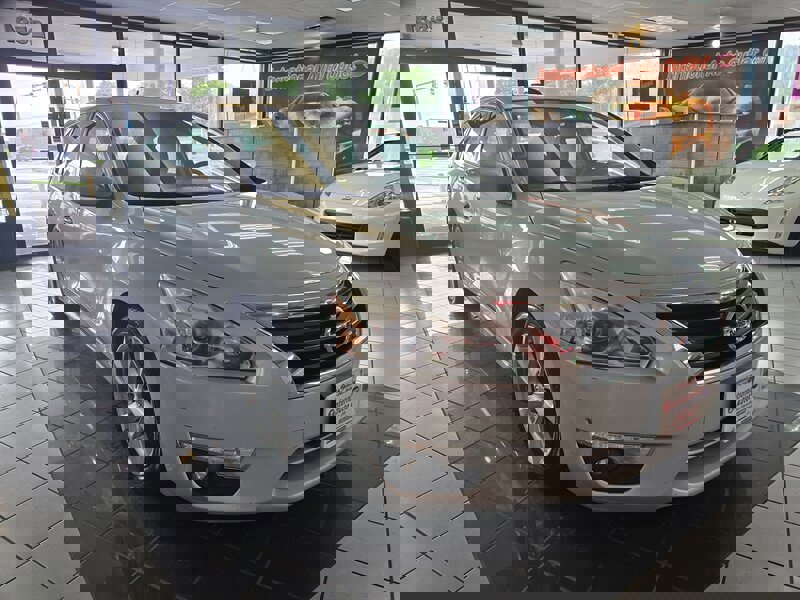 Used 2015 Nissan Altima 2.5 SV image 7