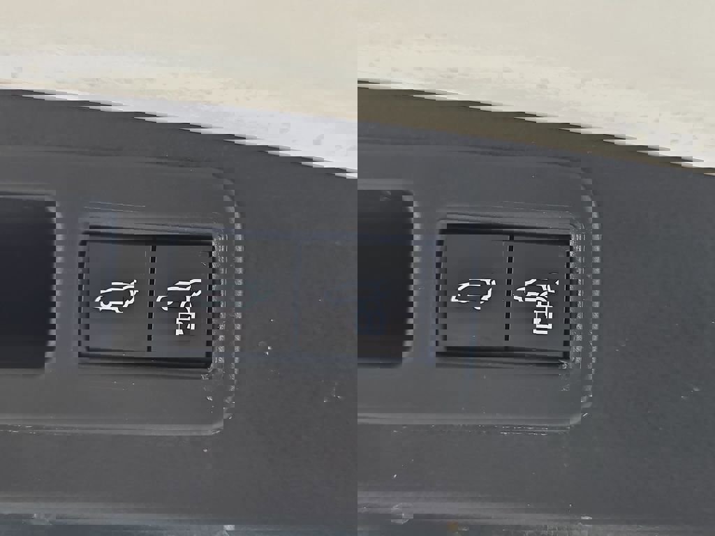 Certified 2024 Lexus RX 500h F Sport w/ Convenience Package image 13