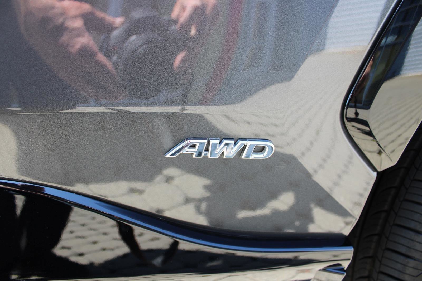Used 2020 Toyota RAV4 XSE AWD/4WD image 13