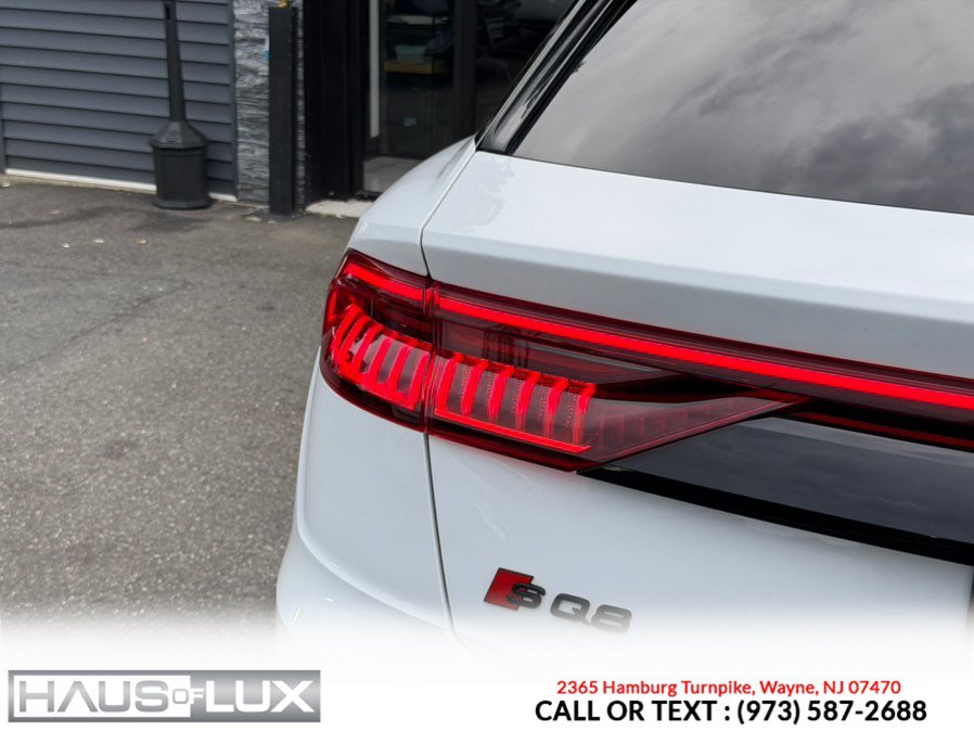 Used 2021 Audi SQ8 Prestige w/ Prestige Package AWD/4WD image 27
