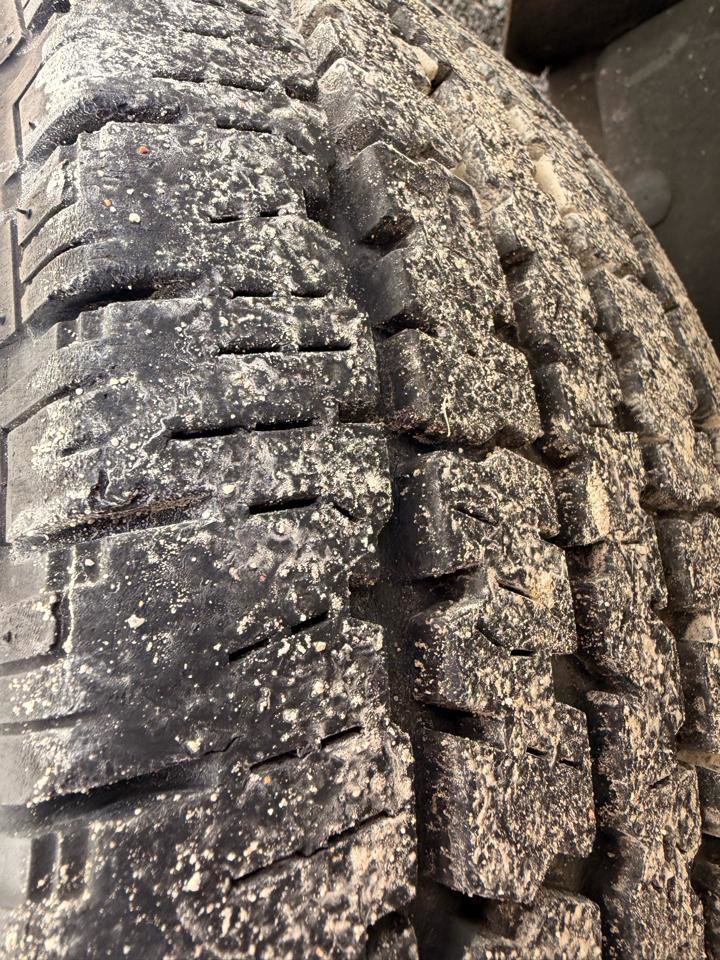 Used 2012 Chevrolet Express 1500 image 13