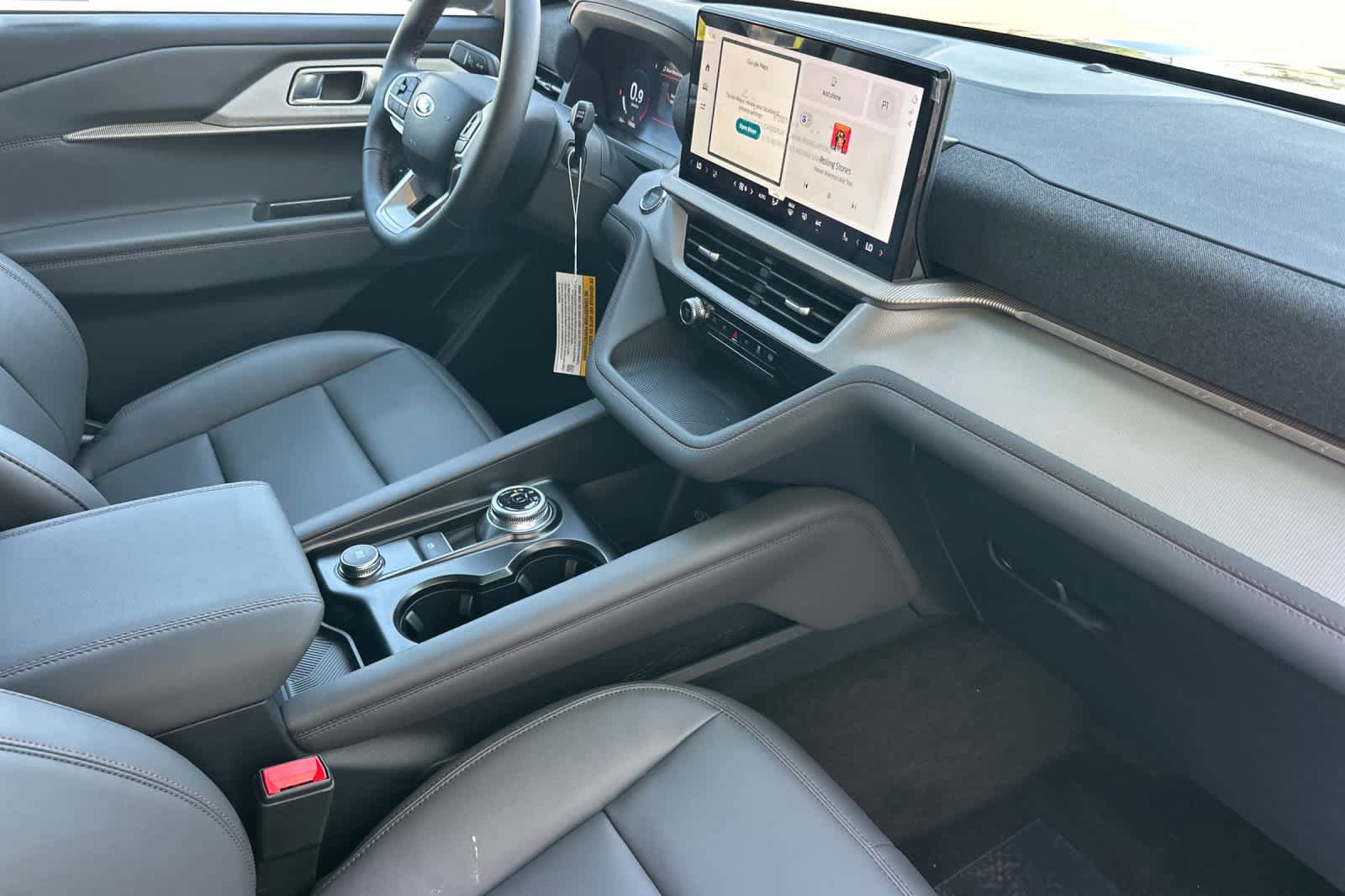 New 2026 Ford Explorer Active w/ Active Comfort Package RWD image 18