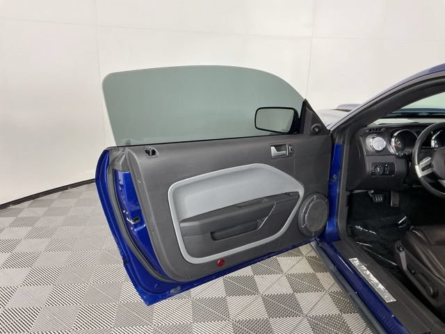 Used 2007 Ford Mustang Premium RWD image 11