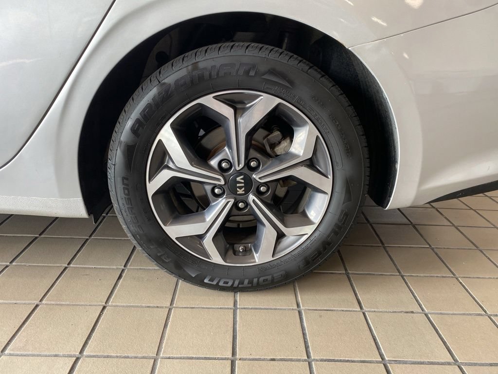 Used 2021 Kia Forte LXS FWD image 20