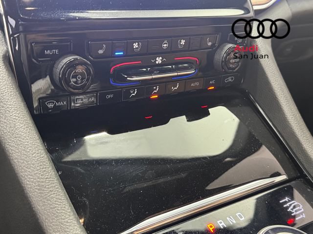 Used 2023 Jeep Grand Cherokee Summit w/ Adv Protech Group IV AWD/4WD image 19
