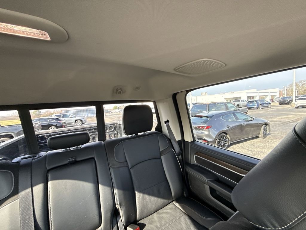 Used 2024 RAM 2500 Laramie image 12