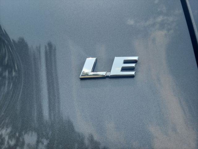 Certified 2023 Toyota RAV4 LE FWD image 7