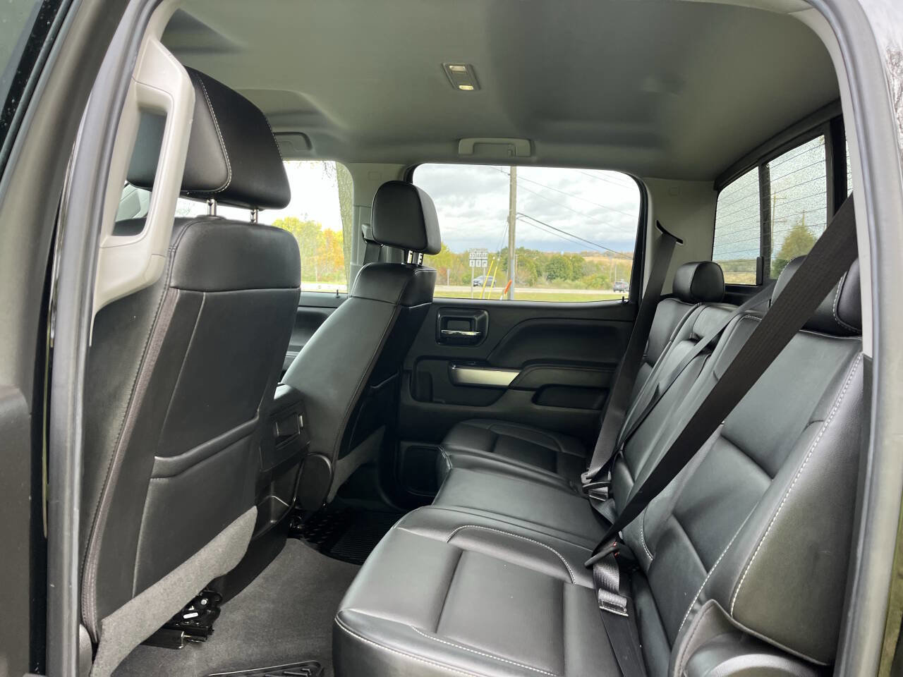 Used 2019 Chevrolet Silverado 2500 LTZ image 32