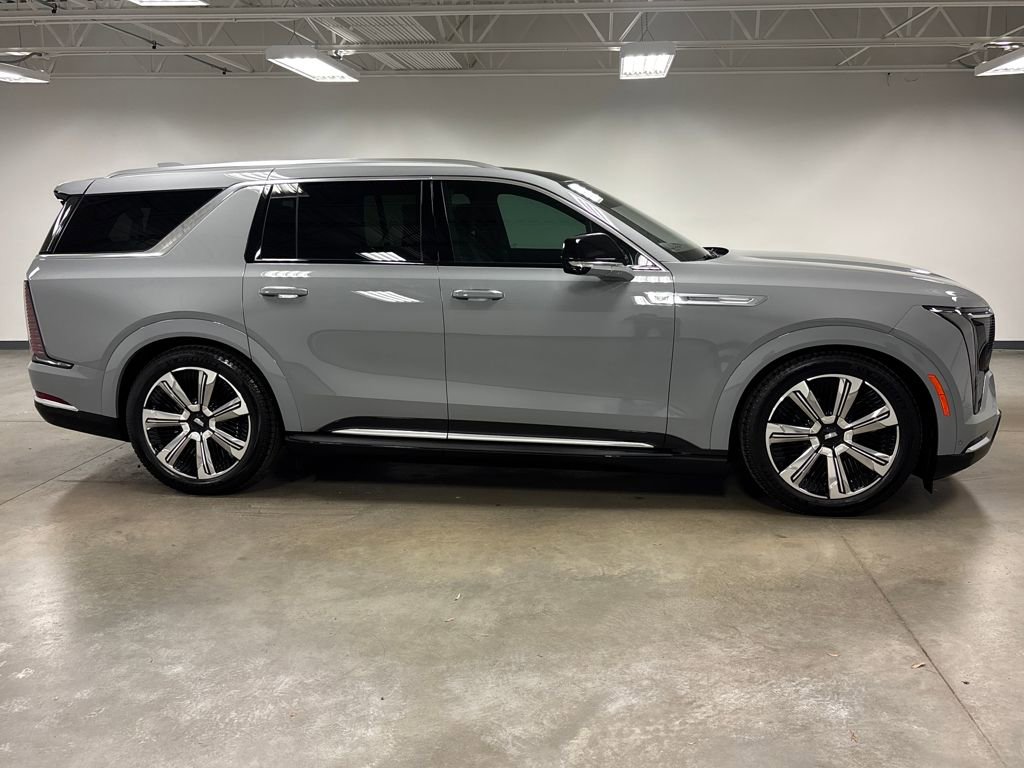 New 2026 Cadillac Escalade IQL Luxury image 20