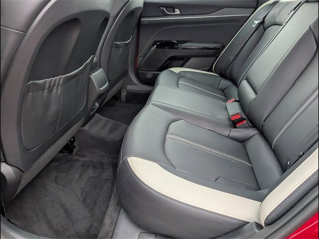 Certified 2025 Kia K5 GT-Line image 10