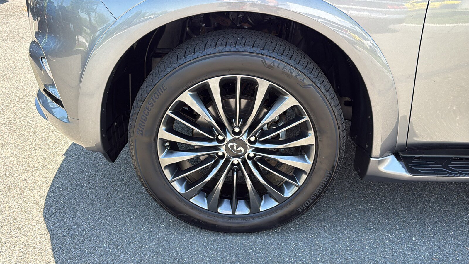 Used 2021 INFINITI QX80 Premium Select w/ All-Season Package AWD/4WD image 10