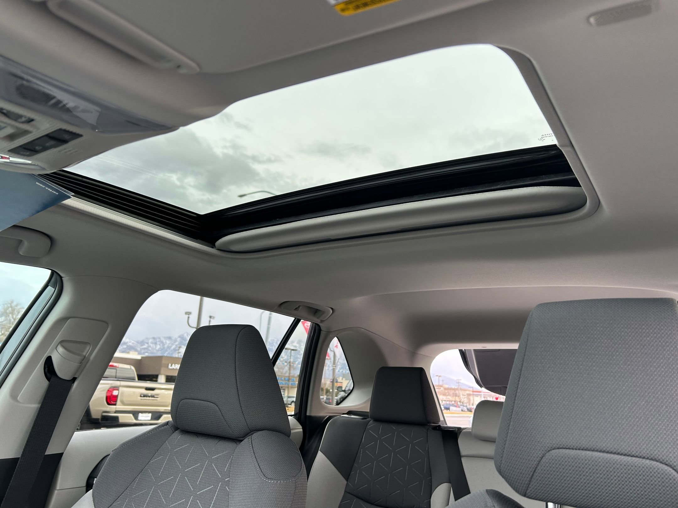 Certified 2025 Toyota RAV4 XLE w/ Convenience Package image 29