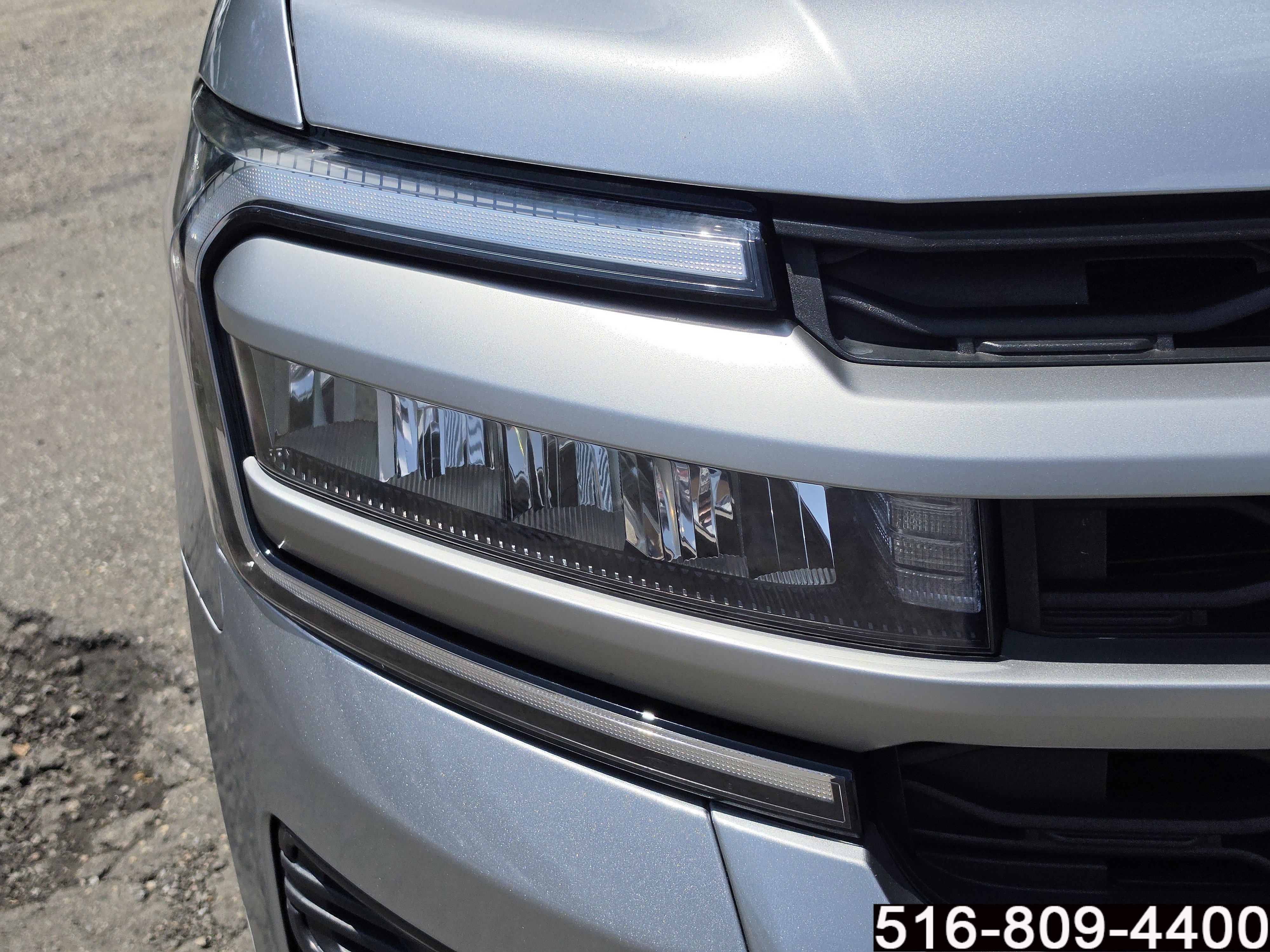 Used 2023 Ford Expedition XLT AWD/4WD image 14