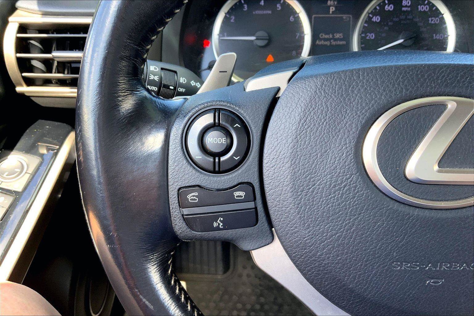 Used 2016 Lexus IS 300 AWD w/ Premium Package image 17