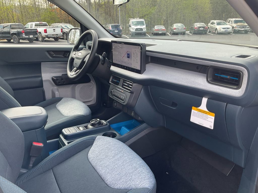 New 2026 Ford Maverick XLT image 11