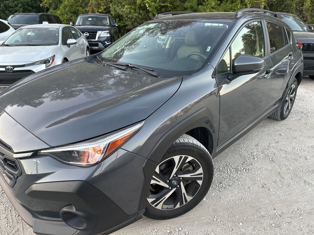 Used 2024 Subaru Crosstrek 2.0i Premium image 1