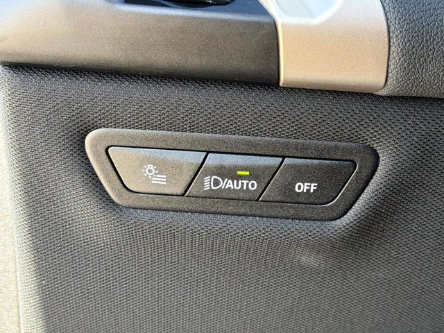 New 2026 BMW iX xDrive45 image 35