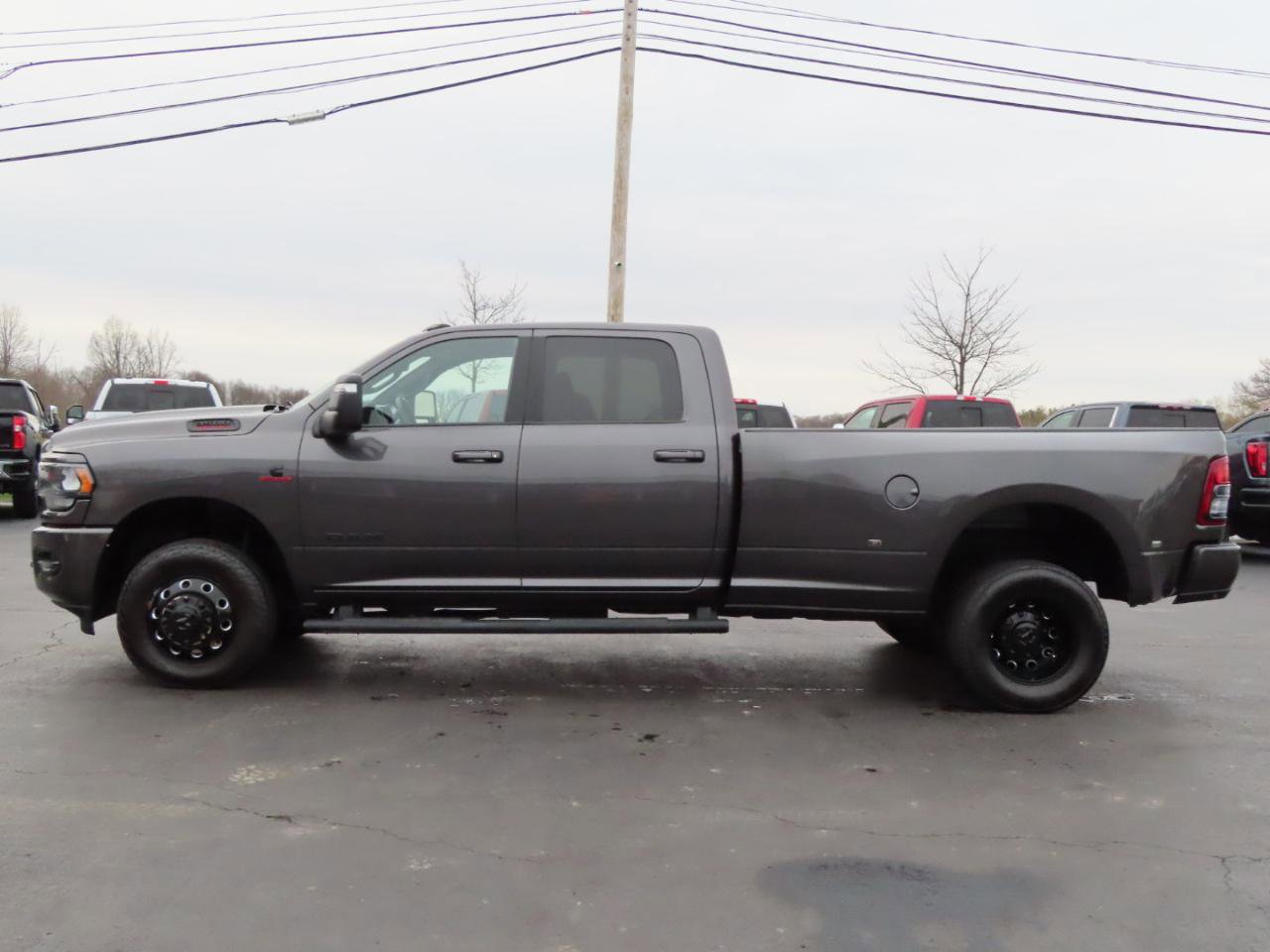 Used 2024 RAM 3500 Big Horn w/ Night Edition image 3