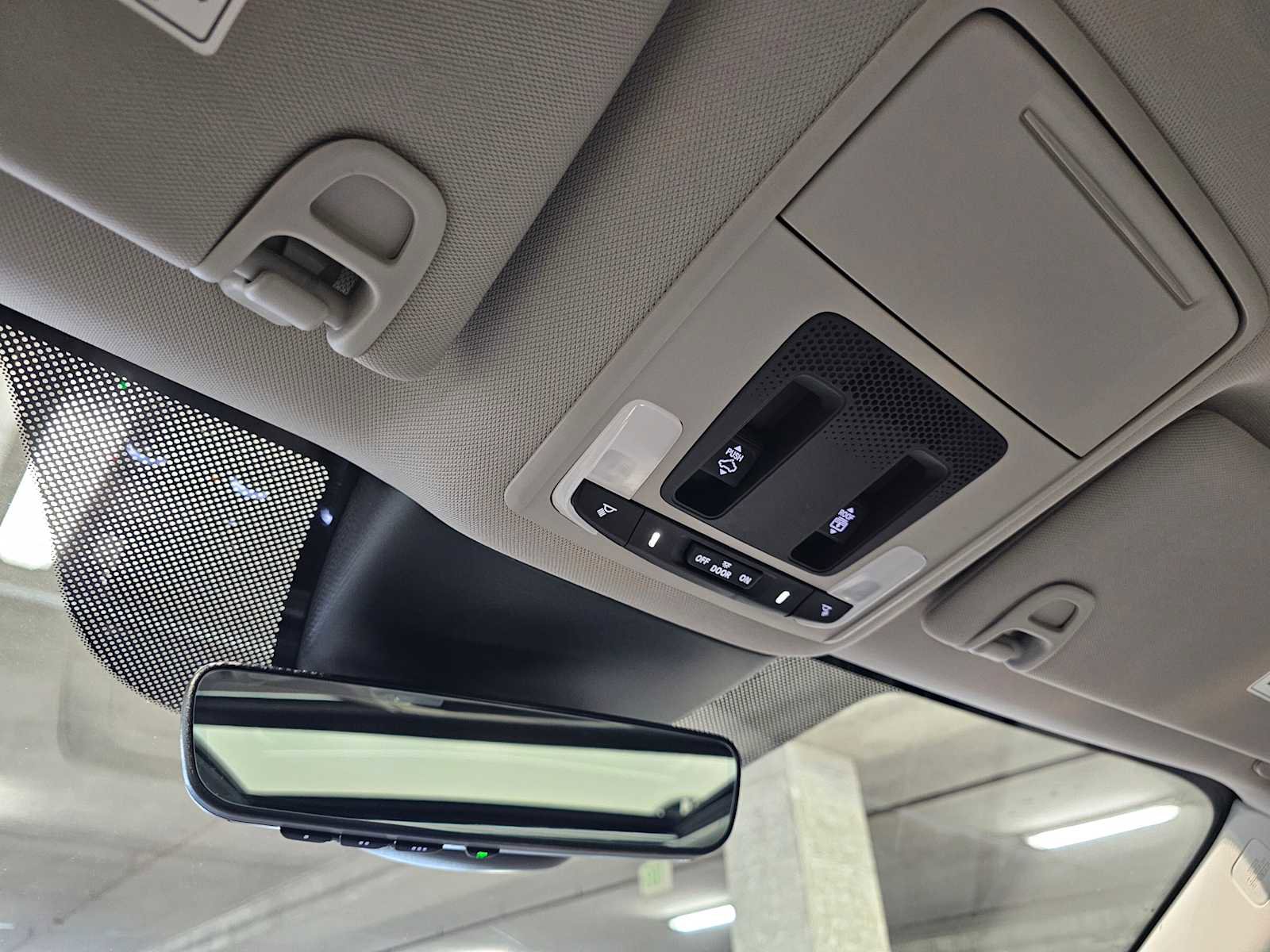 Used 2023 Honda Pilot Elite image 22