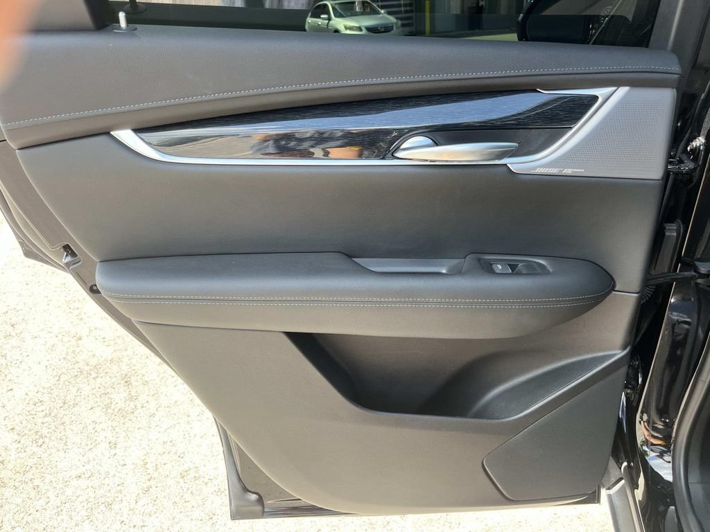 Certified 2023 Cadillac XT5 Premium Luxury AWD/4WD image 19