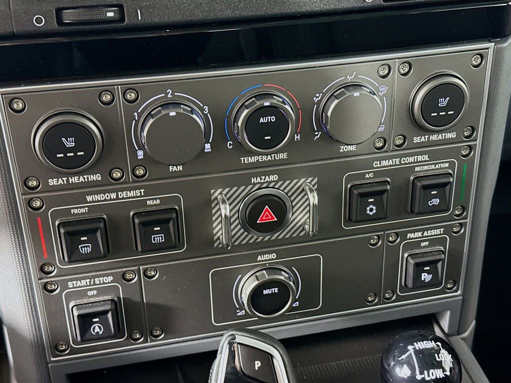 Used 2025 INEOS Grenadier Base image 15