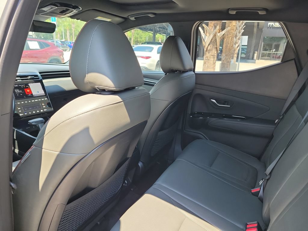 Used 2023 Hyundai Santa Cruz Limited AWD/4WD image 15